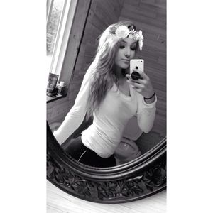 Meet your Posher, Kourtney